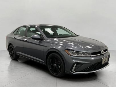 New 2025 Volkswagen Jetta SE