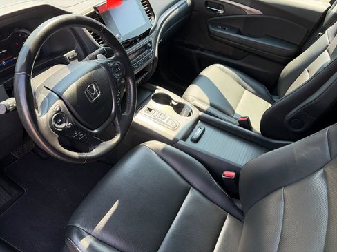 Certified 2023 Honda Ridgeline RTL image 9