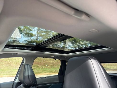 Used 2025 Nissan Murano Platinum w/ Cargo Package image 23