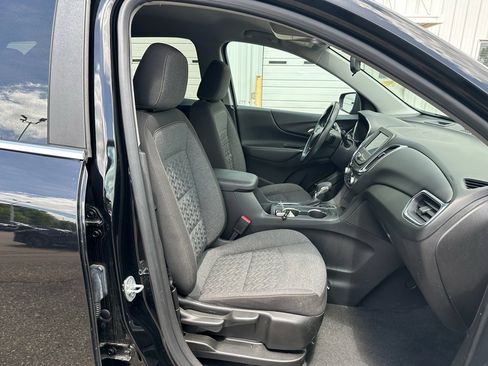 Used 2022 Chevrolet Equinox LT AWD/4WD image 21