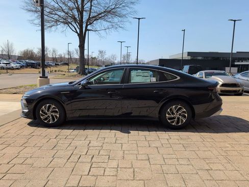 New 2026 Hyundai Sonata Blue image 2