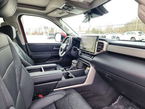 Used 2024 Toyota Tundra Limited image 11