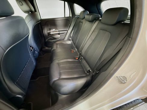 Used 2023 Mercedes-Benz GLA 250 4MATIC image 23
