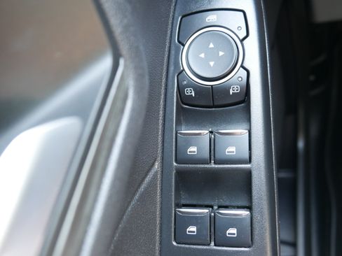 Used 2024 Ford Escape Platinum w/ Premium Technology Package AWD/4WD image 31