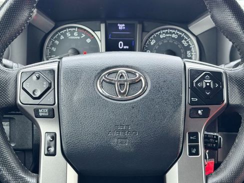 Used 2019 Toyota Tacoma SR5 image 23