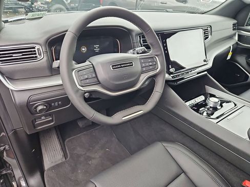 New 2026 Jeep Grand Wagoneer Limited w/ Premium Group II AWD/4WD image 13