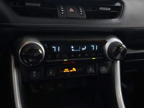 Used 2025 Toyota RAV4 XLE Premium w/ Weather Package AWD/4WD image 23