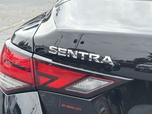 Certified 2024 Nissan Sentra S FWD image 5