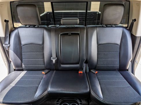 Used 2018 RAM 2500 Lone Star w/ Sport Appearance Group AWD/4WD image 33