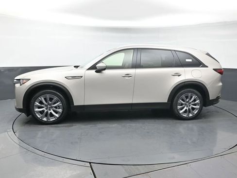 New 2026 MAZDA CX-90 3.3 Turbo w/ Preferred Package image 2
