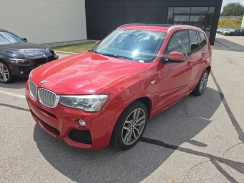 Used 2016 BMW X3 xDrive28i AWD/4WD image 3