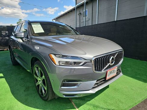 Used 2018 Volvo XC60 T8 Inscription AWD/4WD image 2