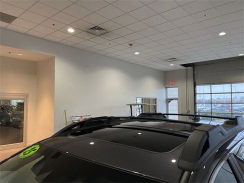 Used 2025 Subaru Outback Limited image 8