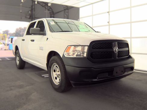 Used 2017 RAM 1500 Tradesman w/ Popular Equipment Group RWD image 2