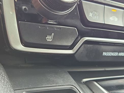 Used 2019 Honda CR-V EX image 14