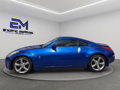 Used 2006 Nissan 350Z Touring w/ (N93) Cargo Convenience Pkg RWD image 2