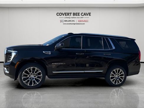 New 2026 GMC Yukon Denali w/ Sun & Power Step Package image 4