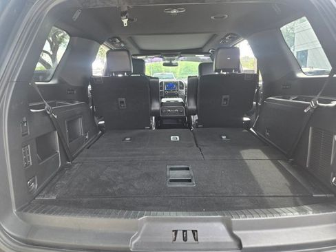 Used 2021 Ford Expedition XLT RWD image 6