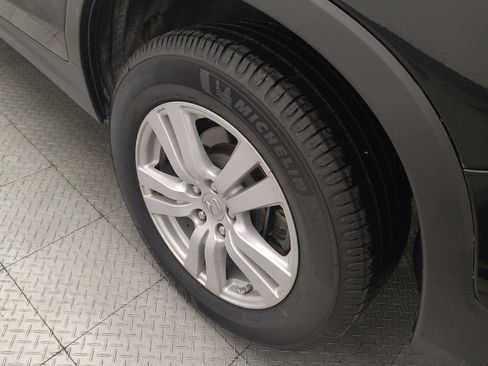 Used 2018 Honda Pilot LX image 31