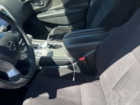 Used 2018 Nissan Murano SV w/ Cargo Package image 11