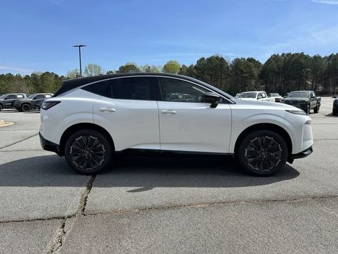 New 2026 Nissan Murano Platinum w/ Cargo Package image 9