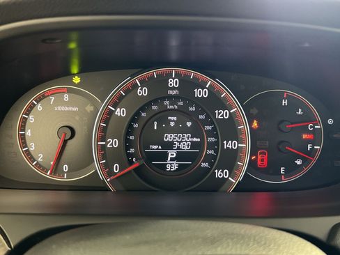 Used 2017 Honda Accord EX-L image 18