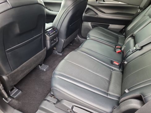 Used 2023 INFINITI QX60 Luxe w/ Cargo Package AWD/4WD image 11