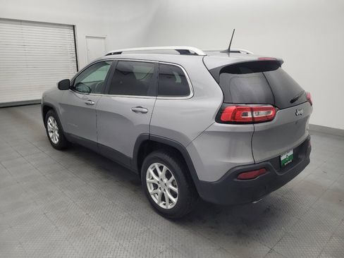 Used 2016 Jeep Cherokee Latitude w/ Safety/Convenience Group FWD image 5