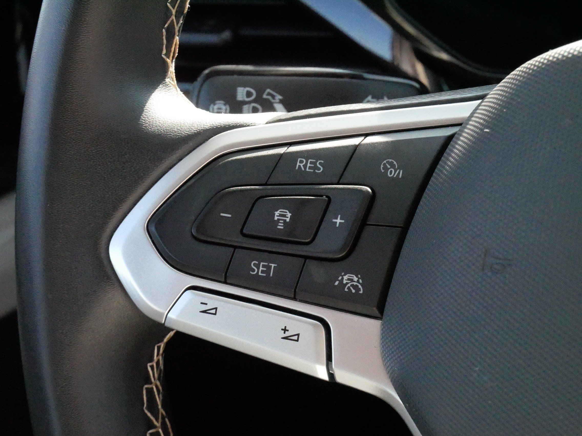 Certified 2023 Volkswagen Taos S AWD/4WD image 26