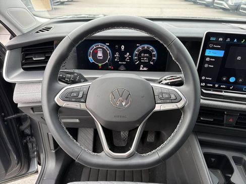 New 2025 Volkswagen Tiguan S FWD image 23