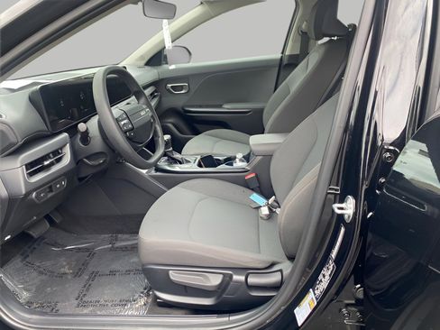 Used 2025 Kia K4 FWD image 5