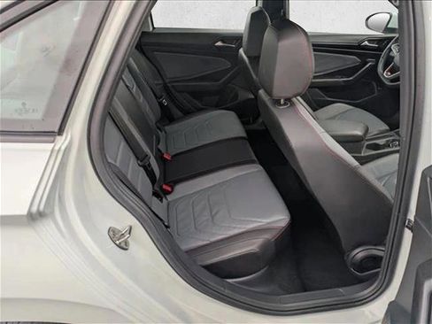 Used 2025 Volkswagen Jetta GLI Autobahn FWD image 16