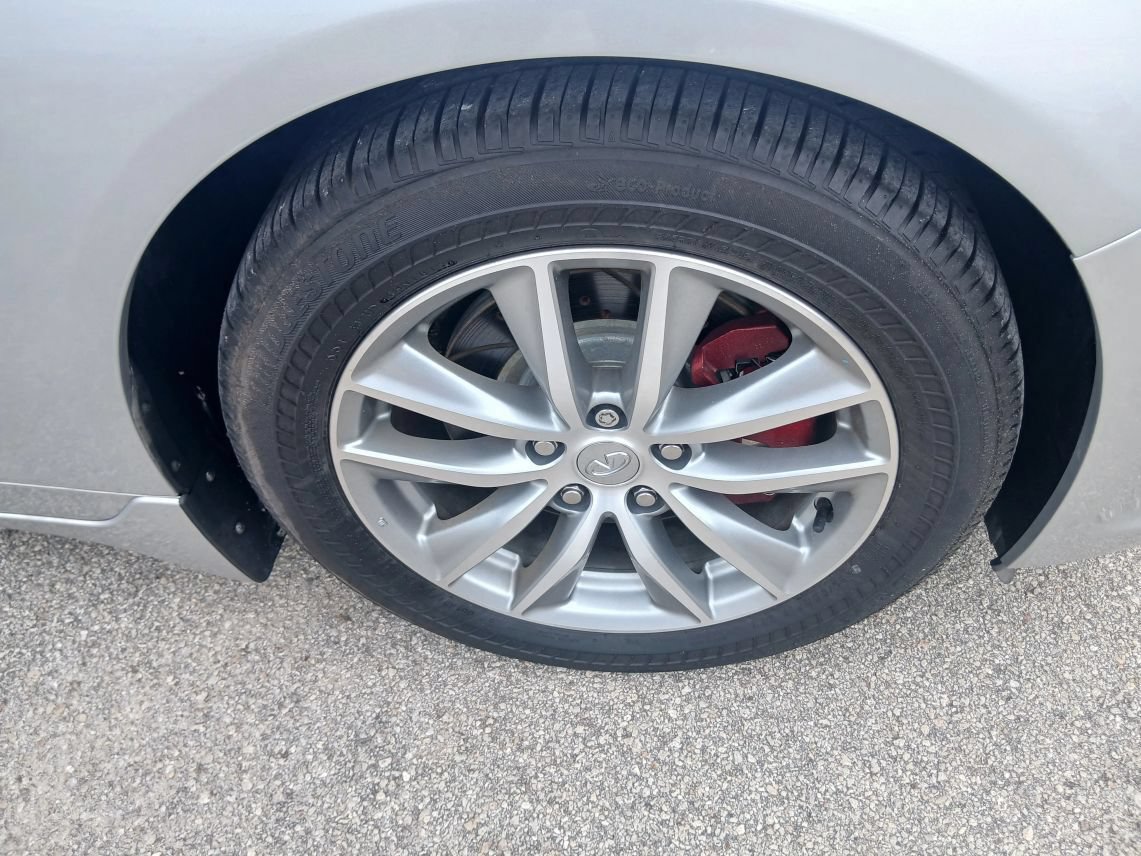 Used 2014 INFINITI Q50 Premium w/ Spare Tire Package RWD image 29