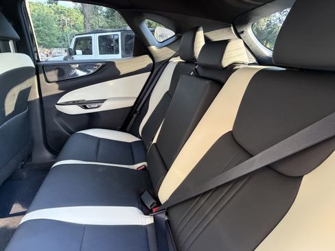 Used 2024 Lexus NX 250 FWD image 31