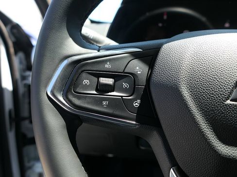 Used 2026 Chevrolet Trax ACTIV FWD image 15