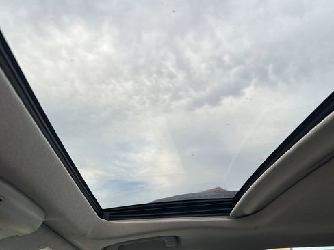 Used 2012 Toyota Sequoia SR5 image 40