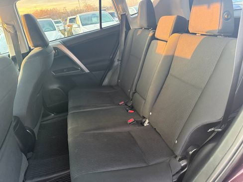 Used 2017 Toyota RAV4 LE image 11