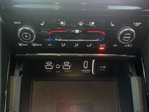 Used 2023 Jeep Grand Cherokee Summit w/ Adv Protech Group IV image 20