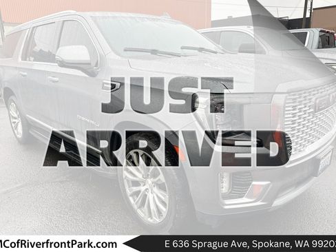 Used 2021 GMC Yukon XL Denali image 1