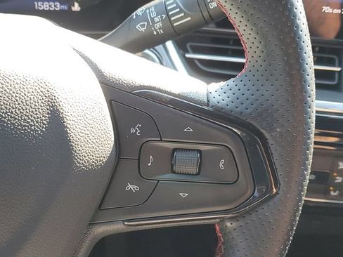 Certified 2024 Chevrolet Trax RS w/ Driver Confidence Package FWD image 22