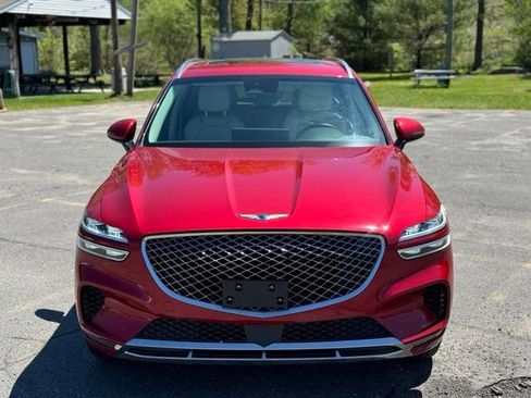 Used 2023 Genesis GV70 2.5T w/ Select Package AWD/4WD image 2