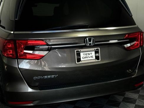 Used 2021 Honda Odyssey EX-L image 16