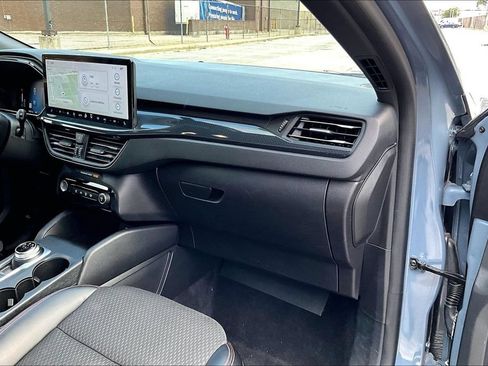 Used 2024 Ford Escape ST-Line w/ Tech Pack #1 AWD/4WD image 15
