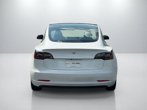 Used 2023 Tesla Model 3 Standard Range RWD image 8