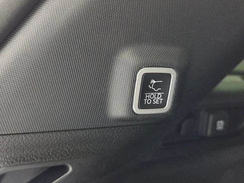 Used 2023 Jeep Grand Cherokee Summit AWD/4WD image 13