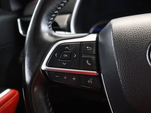 Used 2021 Toyota Highlander XSE AWD/4WD image 20