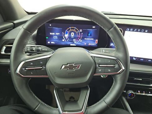 Used 2024 Chevrolet Traverse LT w/ Midnight/Sport Edition FWD image 10