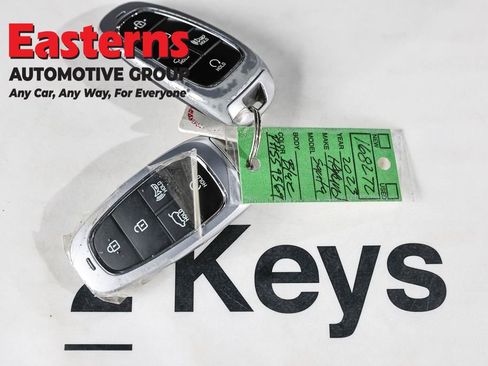 Used 2023 Hyundai Santa Fe SEL image 26