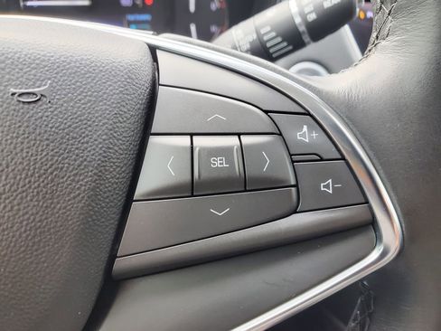 Used 2019 Cadillac XT5 Luxury w/ LPO, Black Ice Package image 20