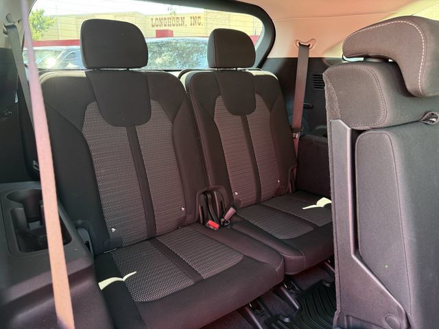 Used 2025 Kia Sorento LX FWD image 31